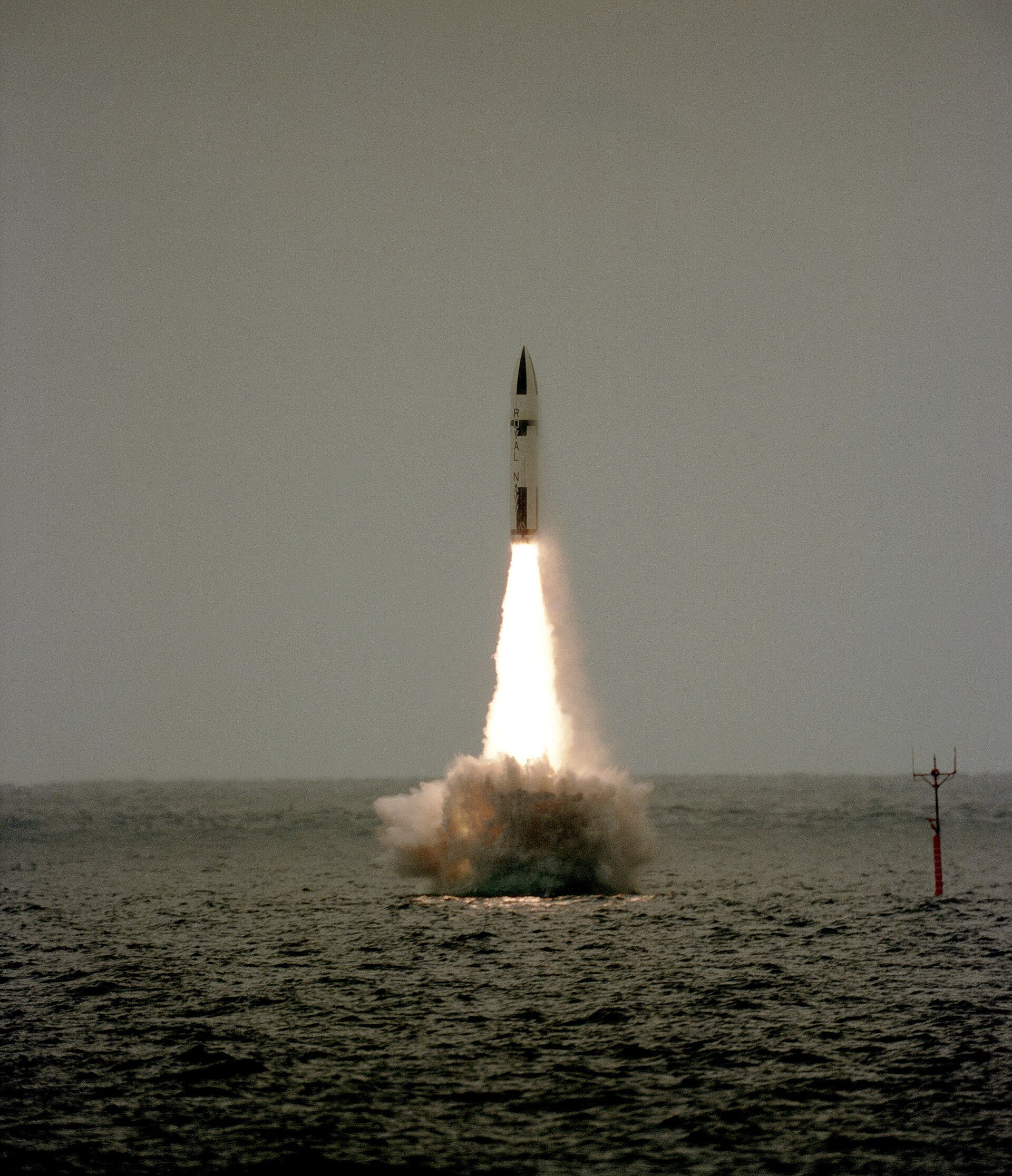 Polaris_missile_launch_from_HMS_Revenge_(S27)_1983